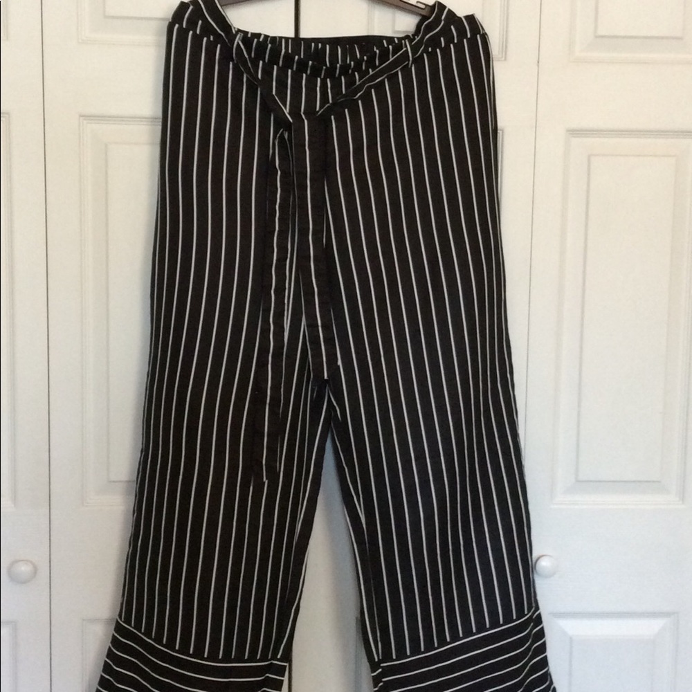 Derek Heart Palazzo Pants Black White Stripes NWT
